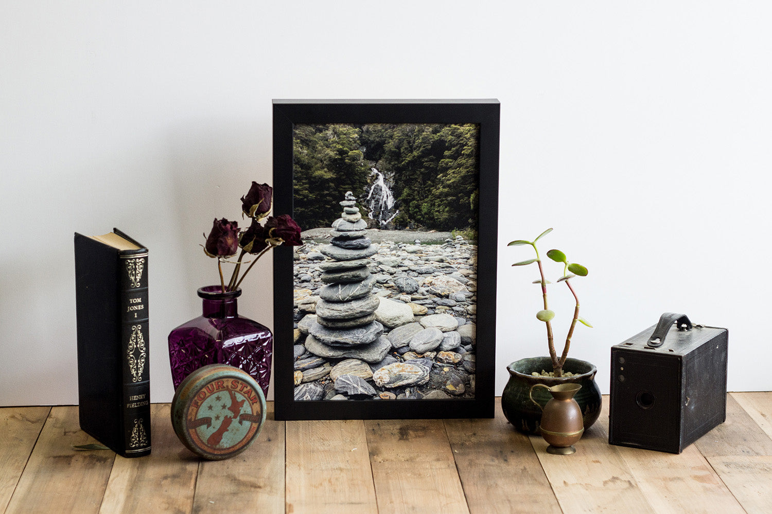 Box Frame - Black